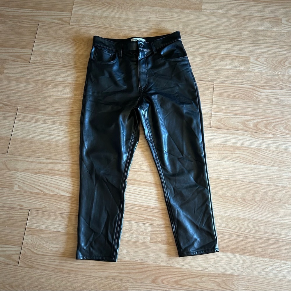 Abercrombie & Fitch The Skinny High Rise Faux Leather Pants Size 29/8xs